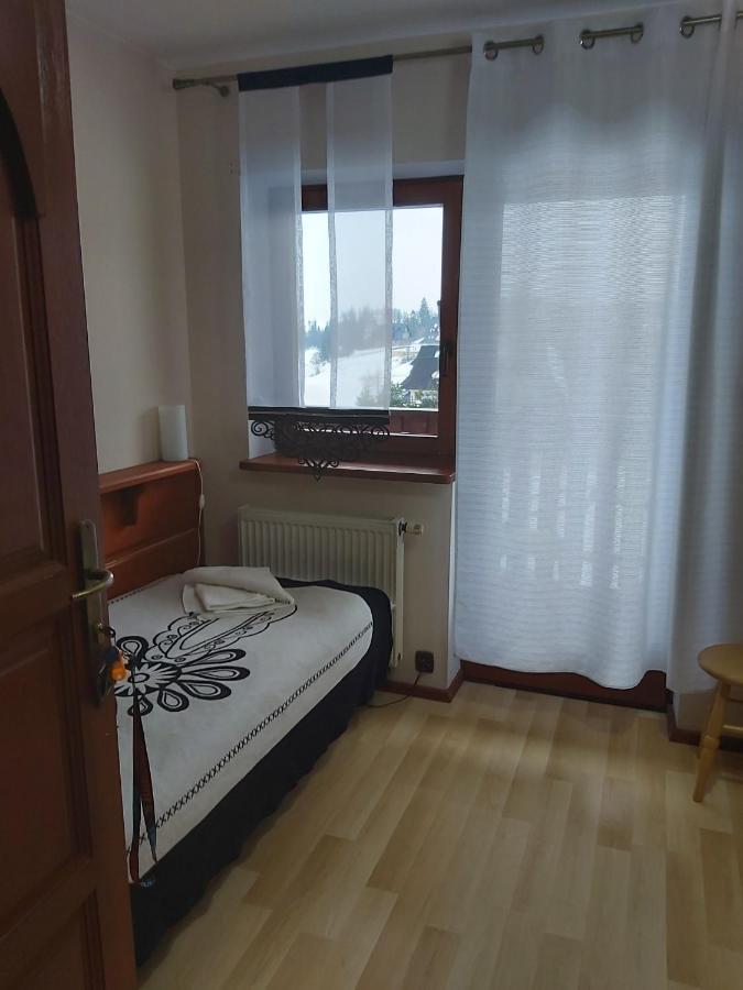 Dom Z Witrazami Apartment Bukowina Tatrzanska Exterior photo