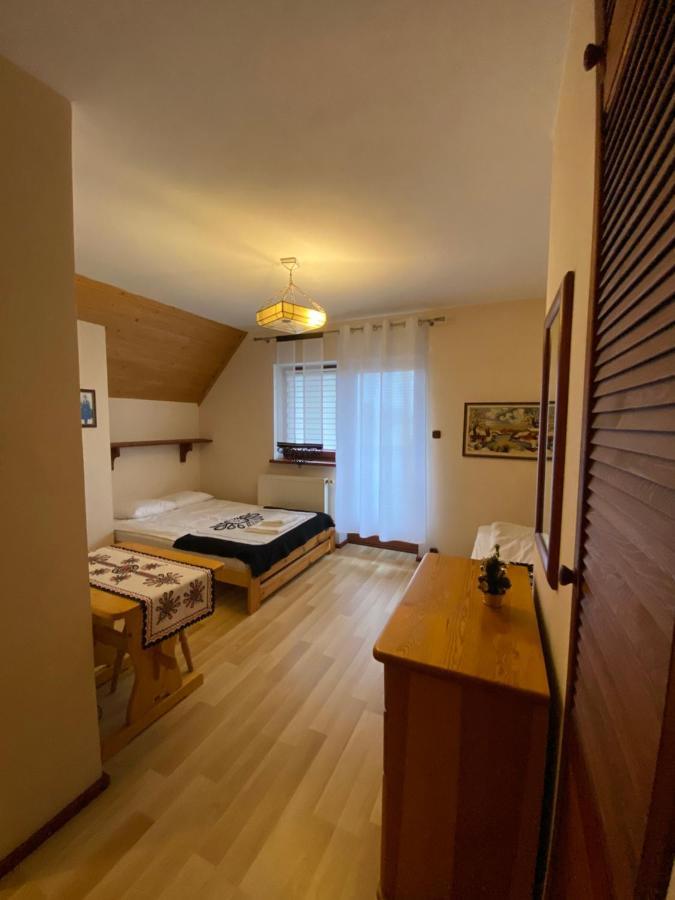 Dom Z Witrazami Apartment Bukowina Tatrzanska Exterior photo